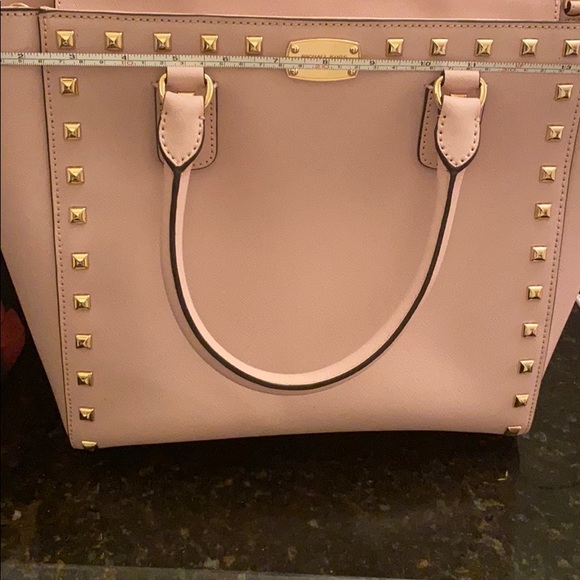 Michael Kors studded bag - Picture 6 of 7